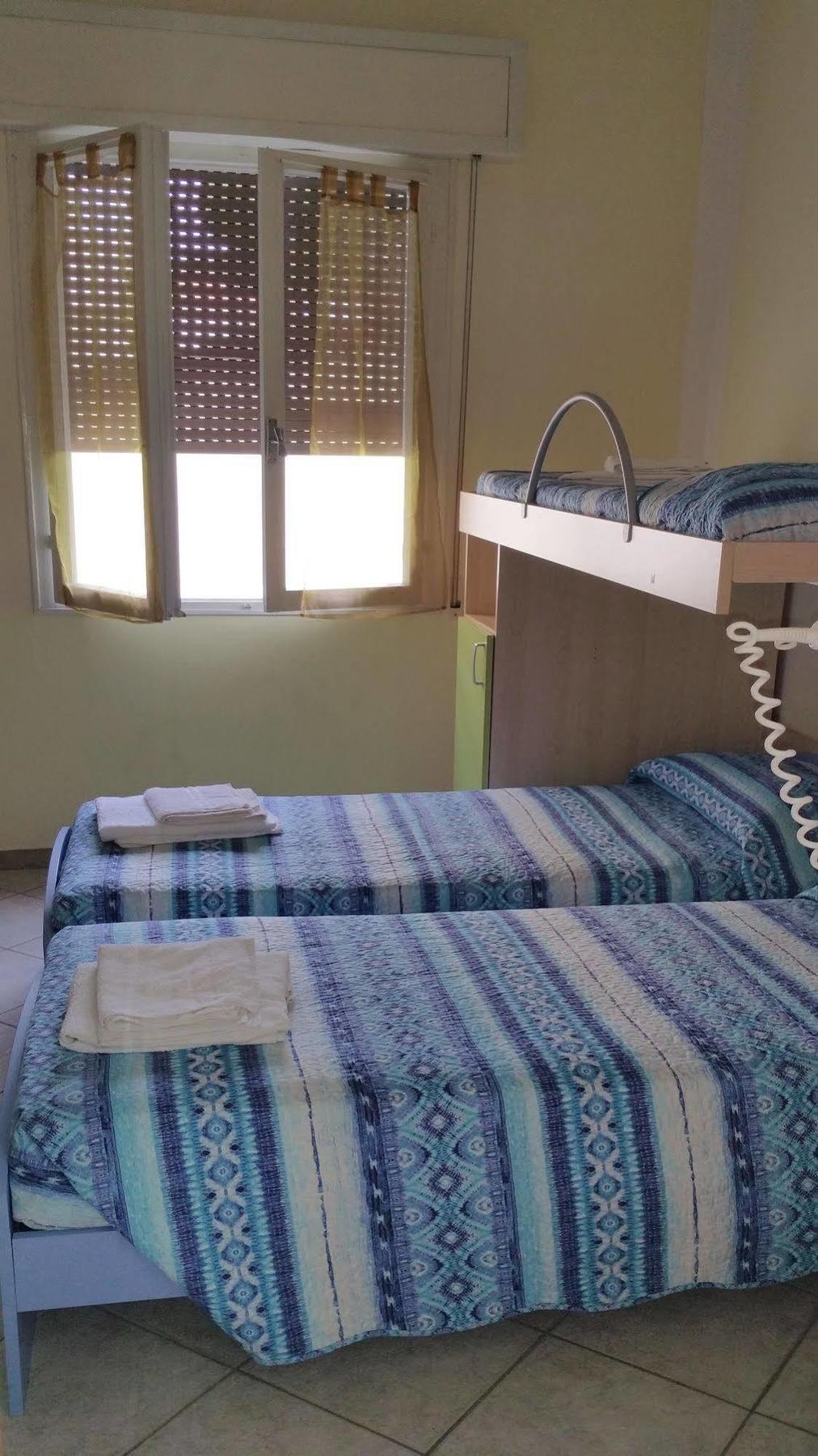 Hotel Villa Lorena Rimini Eksteriør bilde